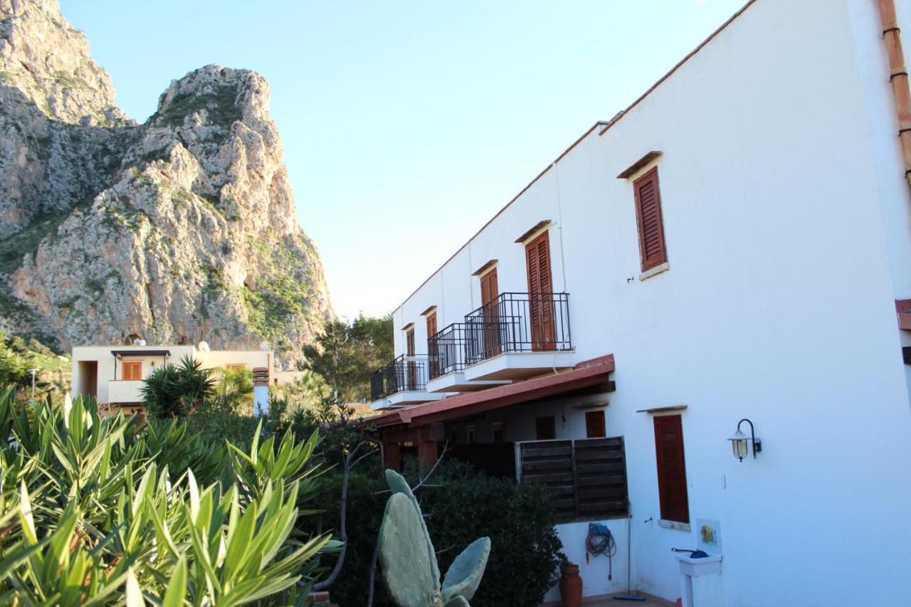 Villetta Con Giardino Mandarino Macari Luaran gambar