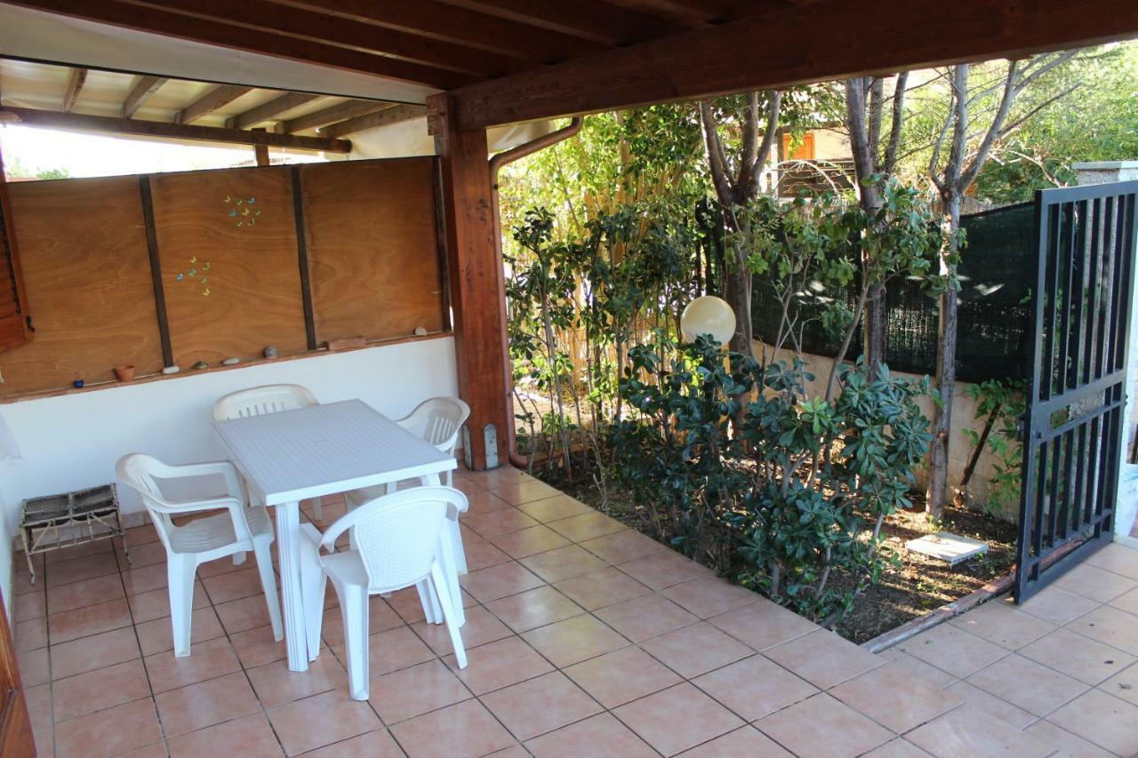 Villetta Con Giardino Mandarino Macari Luaran gambar